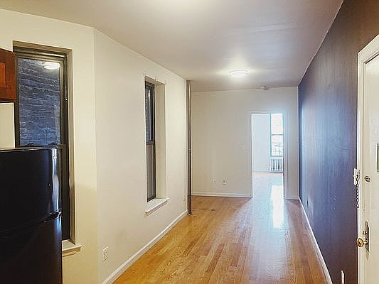 2nd image of 208 E 124th St #D3