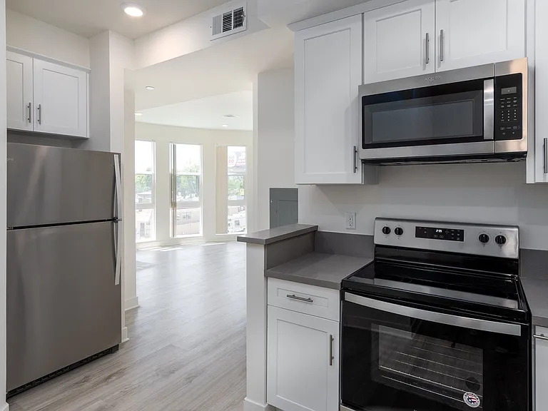 Welcome to Soul Noho. Now Leasing! — Photo 12