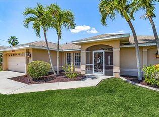 508 SE 9th Pl, Cape Coral, FL 33990