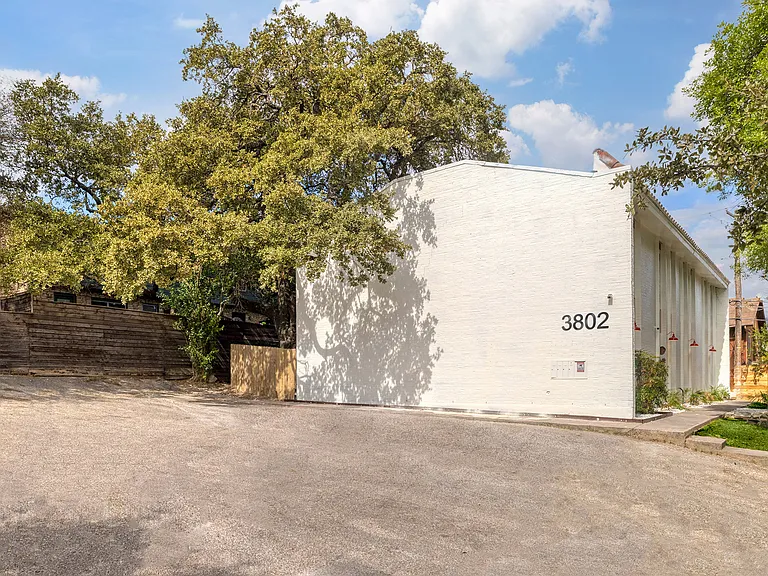 3802 Southway Dr #101 — Photo 21