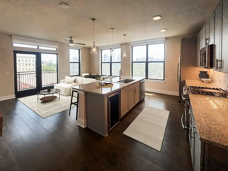Residences at the Grove — Photo 53
