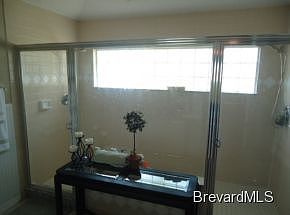 5th image of 948 Harbor Pines Dr