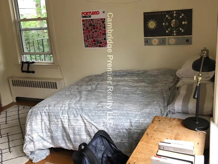 48 Kirkland St #4 — Photo 3