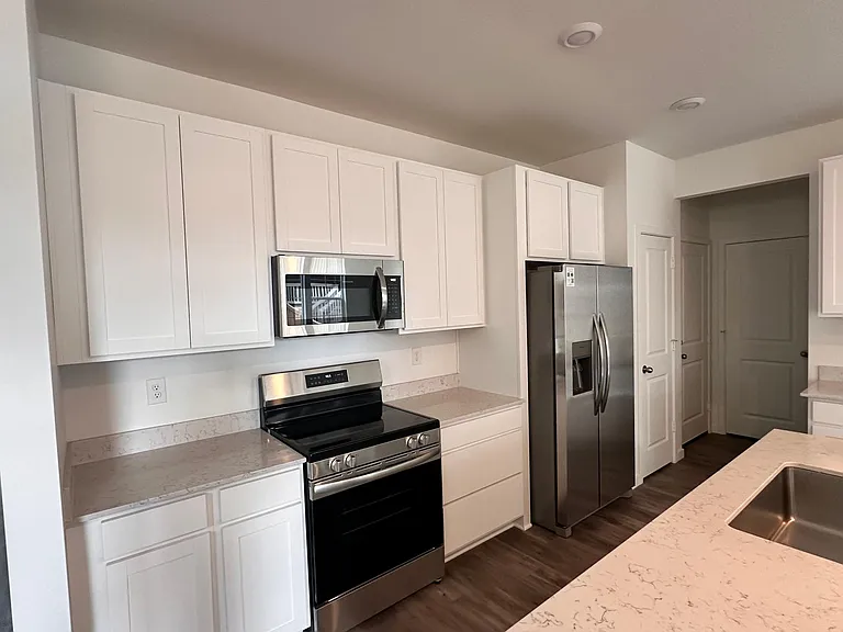 9011 Winding Glen Ln — Photo 30