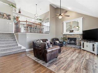 803 Mulberry St, Pleasant Hill, MO 64080