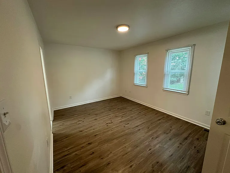 430 Hickorywood Cir — Photo 19