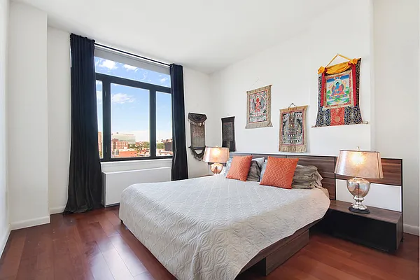 Sold by Stribling | media 2