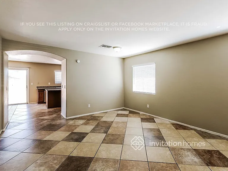 6040 W Wood St — Photo 5