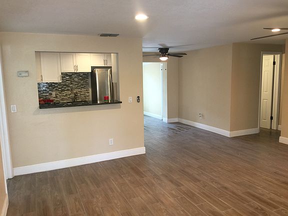 4th image of 1705 Linwood Cir