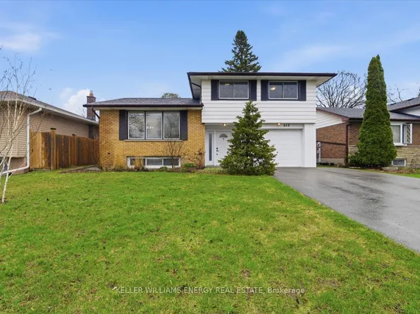 317 Central Park Blvd N, Oshawa, ON L1G 5Z5