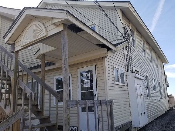 3rd image of 83 N Beach Ave
