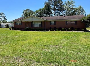 51 Elton St, Hazlehurst, GA 31539