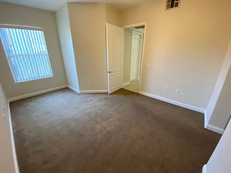 68 E Serene Ave #316 — Photo 6