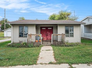 116 N Oak St, Columbia City, IN 46725