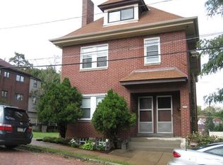 2756 Amman St, Pittsburgh, PA 15226