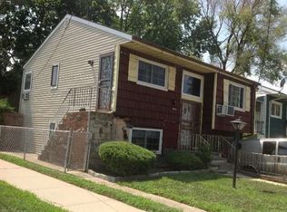 16820 Sayres Ave, Jamaica, NY 11433