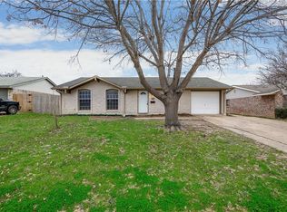 521 Starling Dr, Mesquite, TX 75149