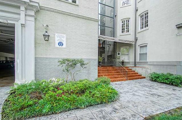 1st image of 1436 Jackson Ave #2C