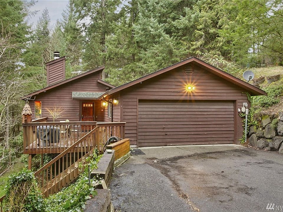 1st image of 3714 160th Ave E