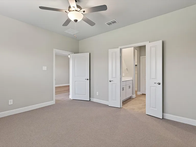 1724 Arches Rd — Photo 7