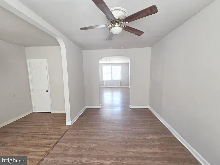 1461 Lardner St — Photo 5