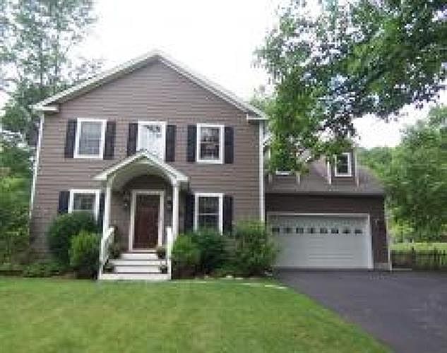 1st image of 45 Wantage Ave