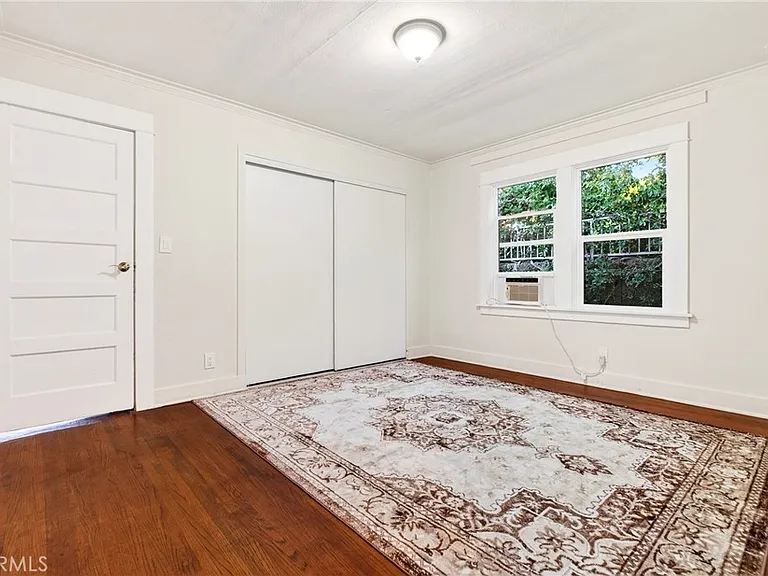 316 W Kenneth Rd — Photo 21
