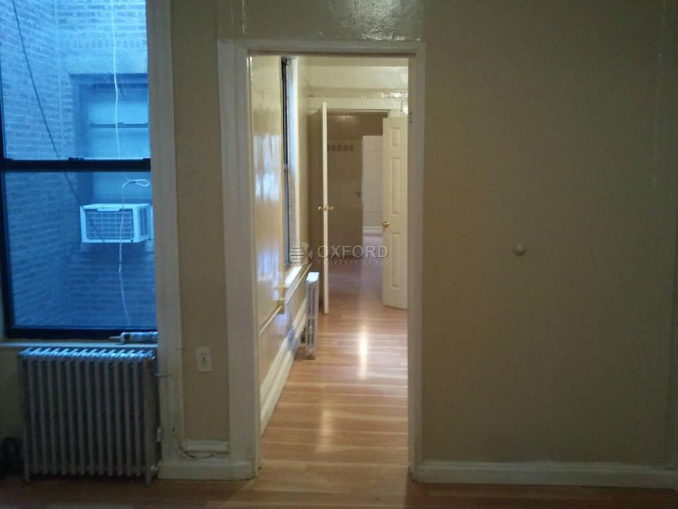 1st image of 3243 48th St APT 3R