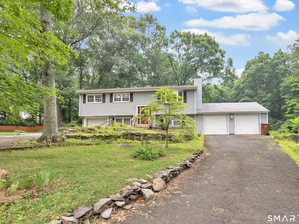 19 Meadowlark Drive, Shelton, CT 06484