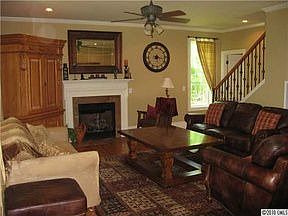 1st image of 148 Vista Bluff Ln