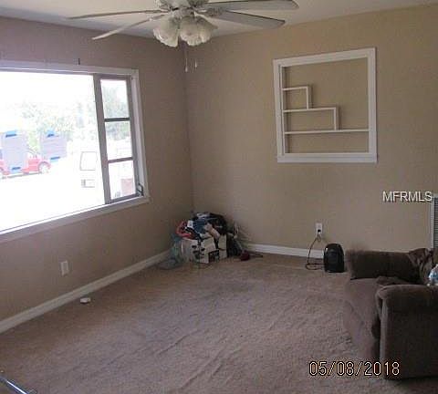 4th image of 11440 Huggins St