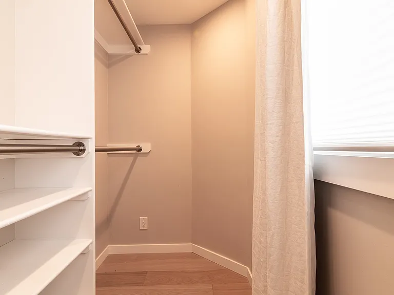 215 High St — Photo 14