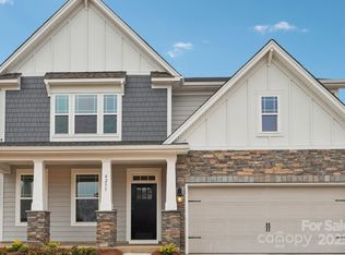 4255 Sylvan Pond Ct, Denver, NC 28037