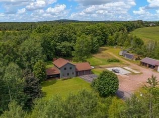 7371 North Rd, Arpin, WI 54410