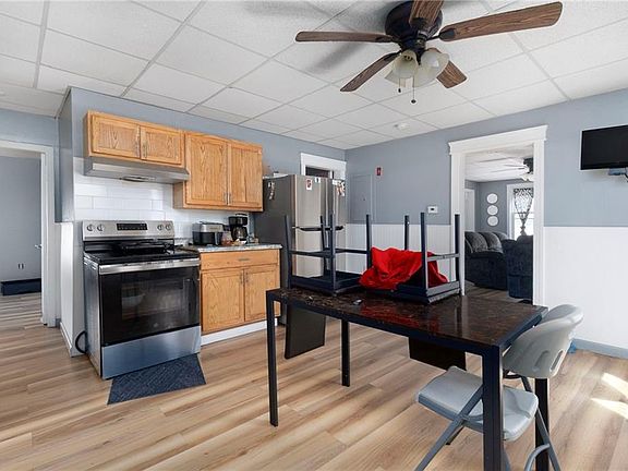 5th image of 538 Wood Ave