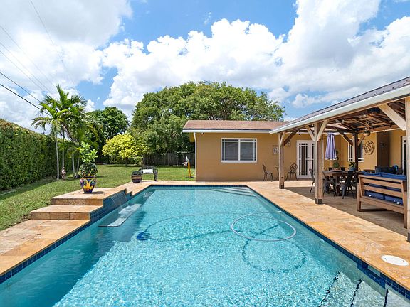 5th image of 12290 SW 30TH Street