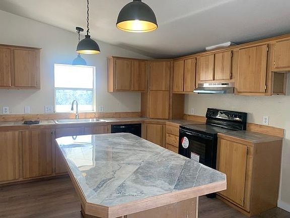 3rd image of 13233 Cod Dr