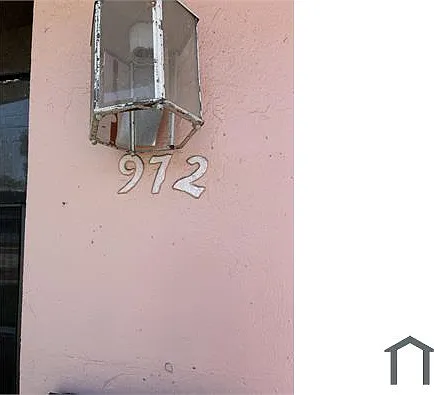 3 bed, $3,000 — Photo 2