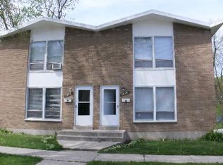 1614 15th St, North Chicago, IL 60064