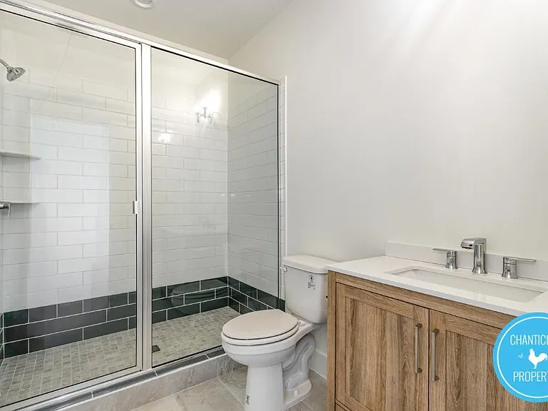 2300 Broad St — Photo 21