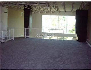 3rd image of 5031 Thunder River Cir