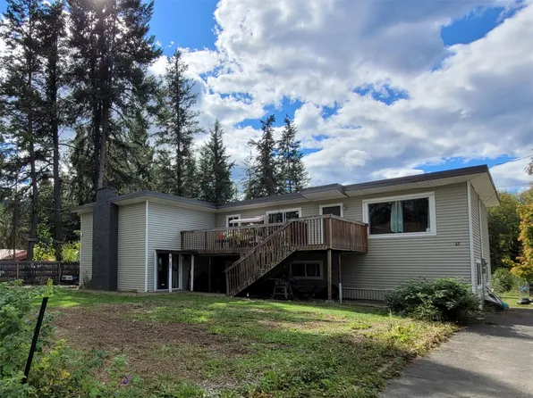 15 Lodge Dr, Clearwater, BC V0E 1N2