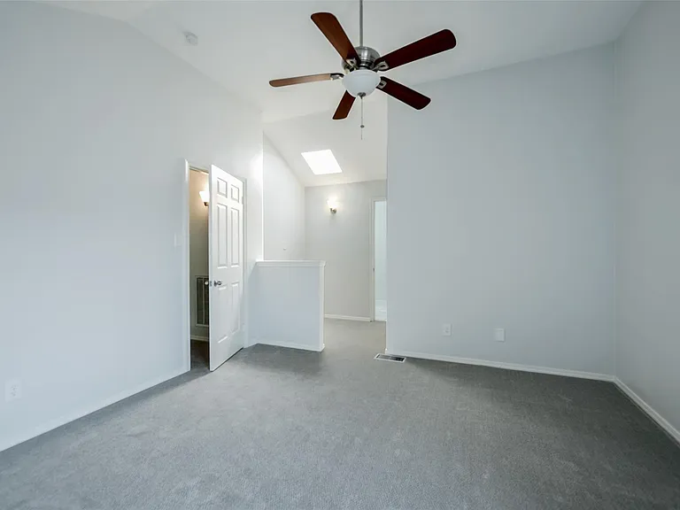3054 Harbinger Ln — Photo 3