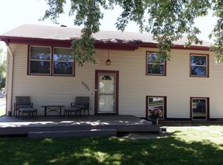 2901 Renner Dr, Council Bluffs, IA 51501
