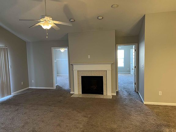 5th image of 4821 Cavern Pl