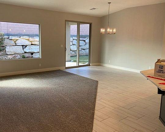 4th image of 2809 W Trasimeno Dr