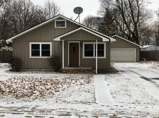 827 S Lincoln Ave, Lakeview, MI 48850