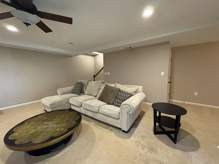 365 Fairleaf Ct — Photo 27