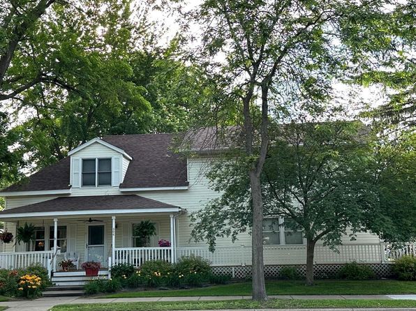406 S Rum River Dr, Princeton, MN 55371