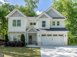 6459 Wildwood Trl, Flowery Branch, GA 30542